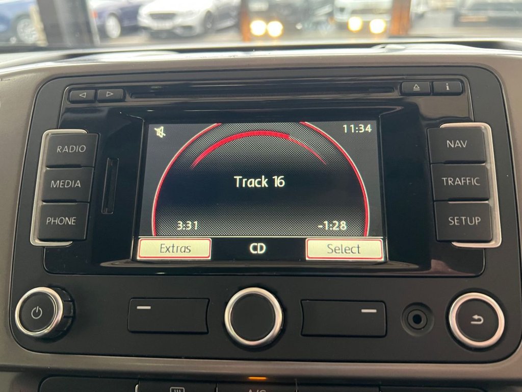 Used Volkswagen Transporter 2015 for sale - 76547221: Photo 37