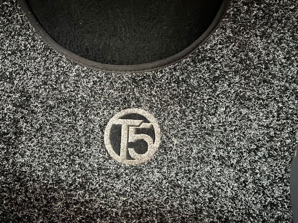 Used Volkswagen Transporter 2015 for sale - 76547221: Photo 45