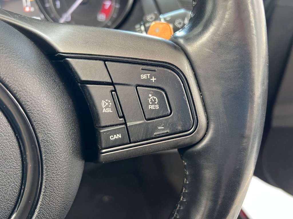 Used Jaguar F-Type 2014 for sale - 77369349: Photo 46