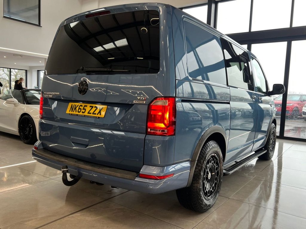 Used Volkswagen Transporter 2015 for sale - 76868005: Photo 11