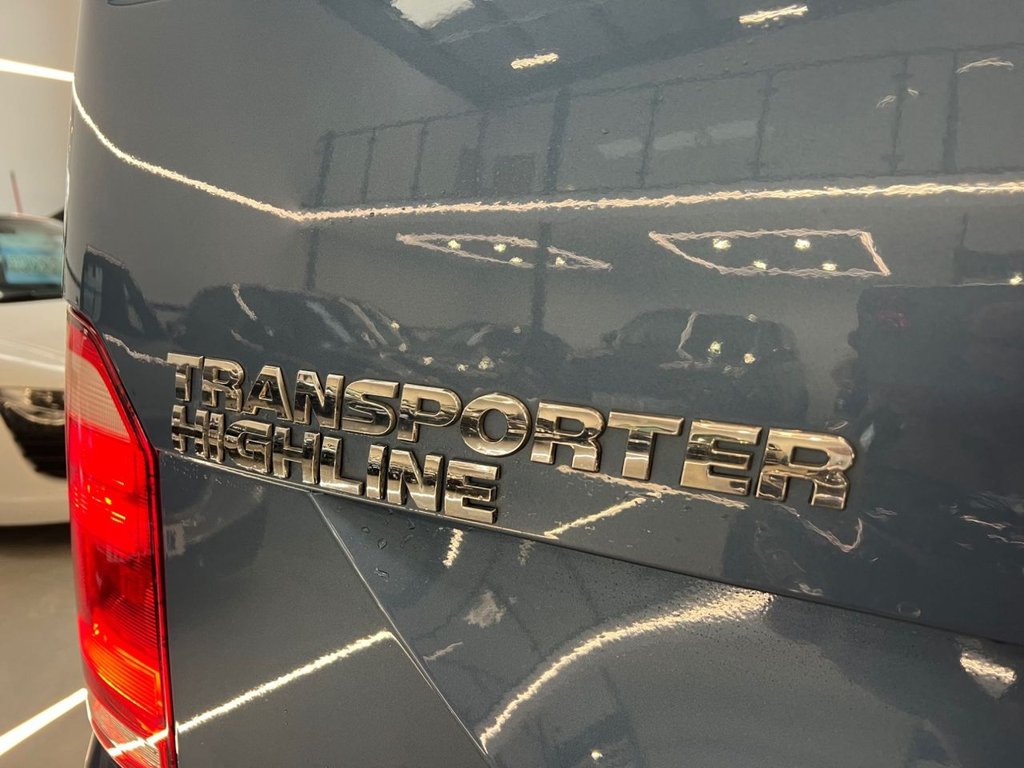 Used Volkswagen Transporter 2015 for sale - 76868005: Photo 15