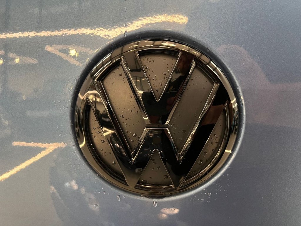 Used Volkswagen Transporter 2015 for sale - 76868005: Photo 16