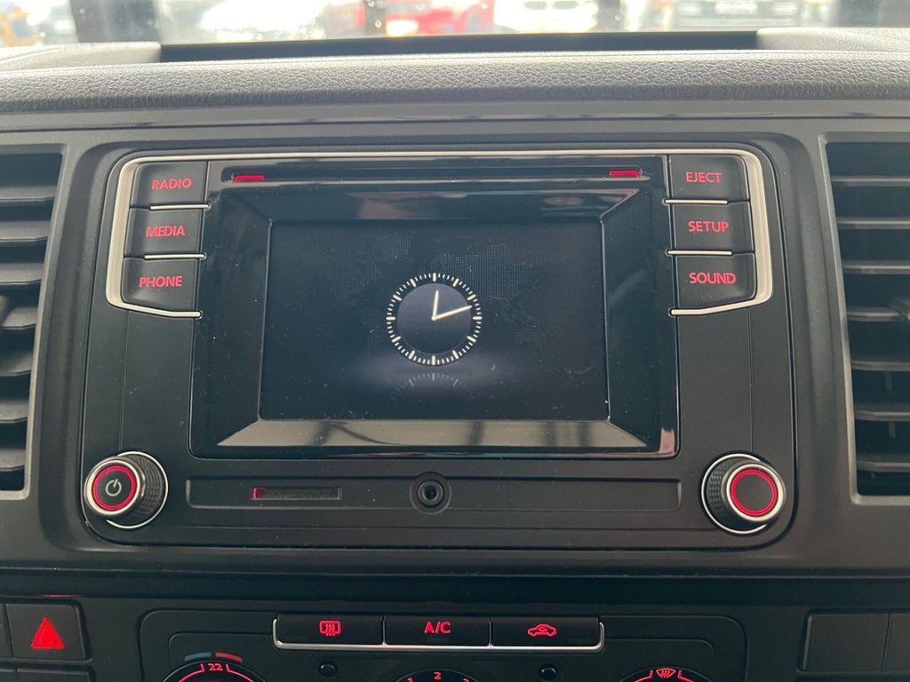 Used Volkswagen Transporter 2015 for sale - 76868005: Photo 44