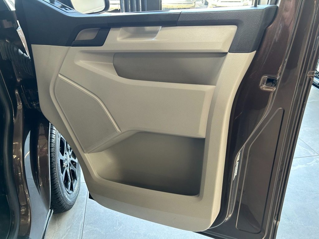 Used Volkswagen Transporter Shuttle 2019 for sale - 77967055: Photo 27