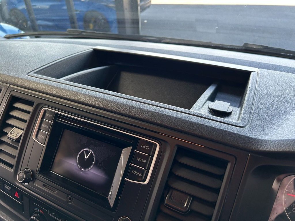 Used Volkswagen Transporter Shuttle 2019 for sale - 77967055: Photo 35