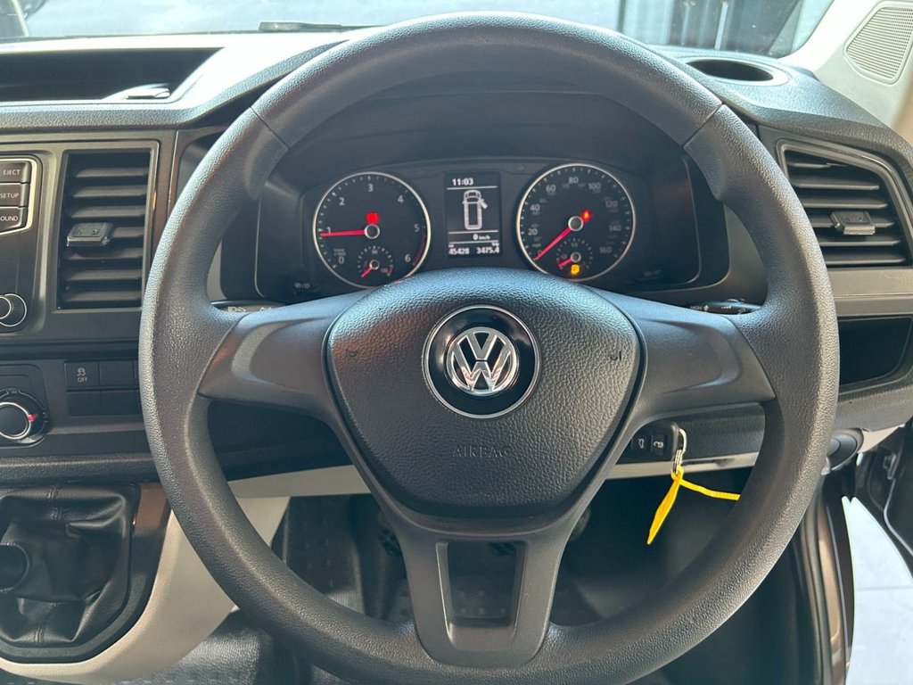 Used Volkswagen Transporter Shuttle 2019 for sale - 77967055: Photo 4