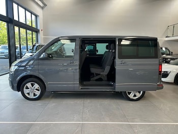 Used Volkswagen Transporter 2022 for sale - 78425676: Photo