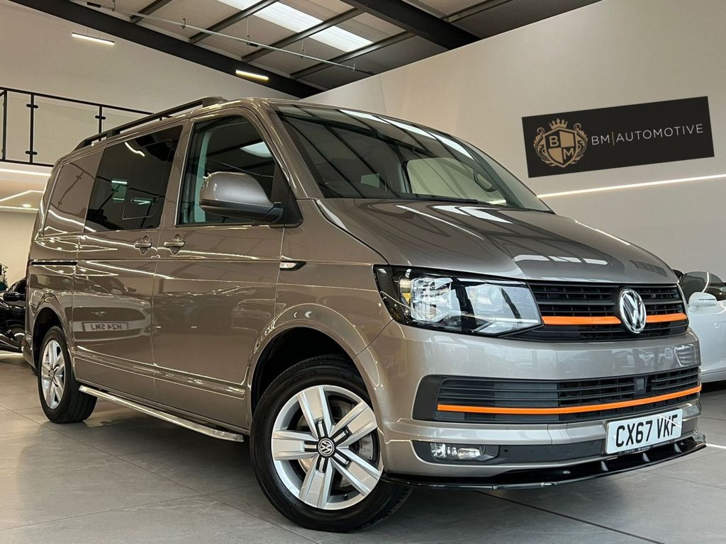Used Volkswagen Transporter 2017 for sale - 76686062: Photo 1