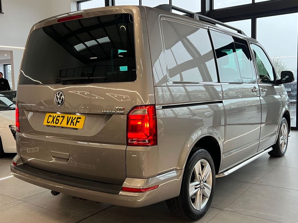 Used Volkswagen Transporter 2017 for sale - 76686062: Photo 11