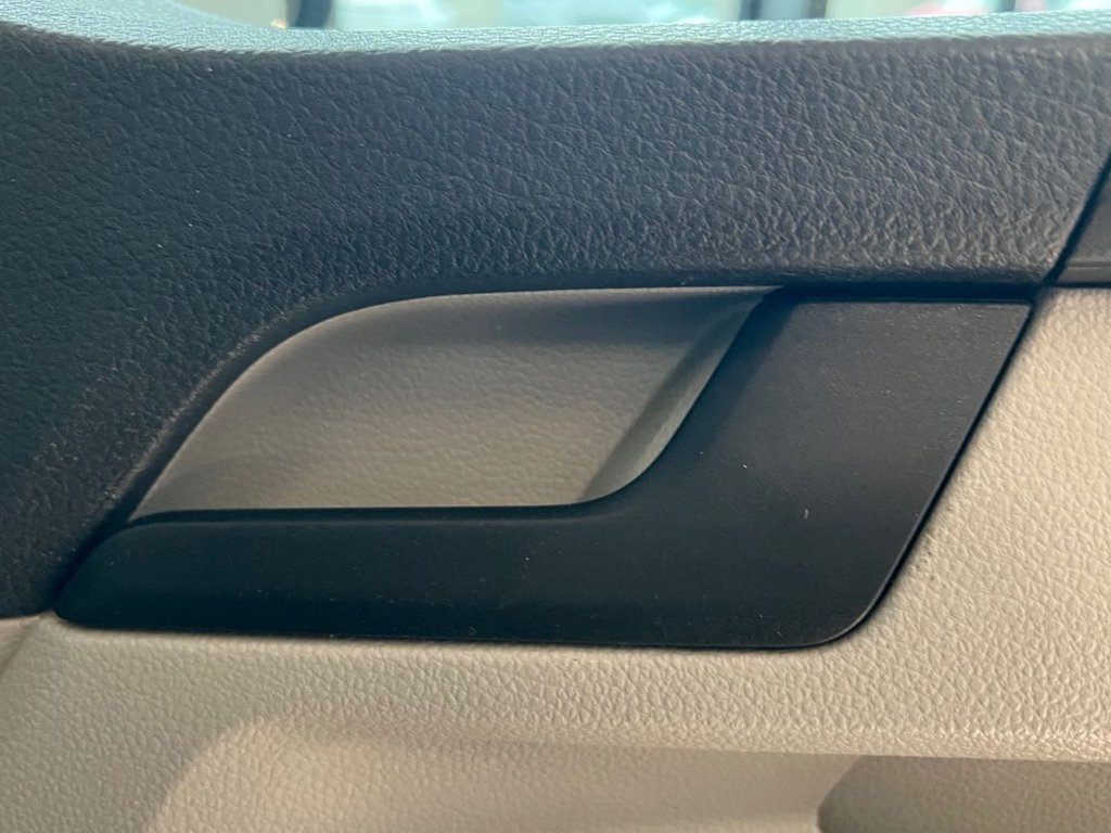 Used Volkswagen Transporter 2017 for sale - 76686062: Photo 27