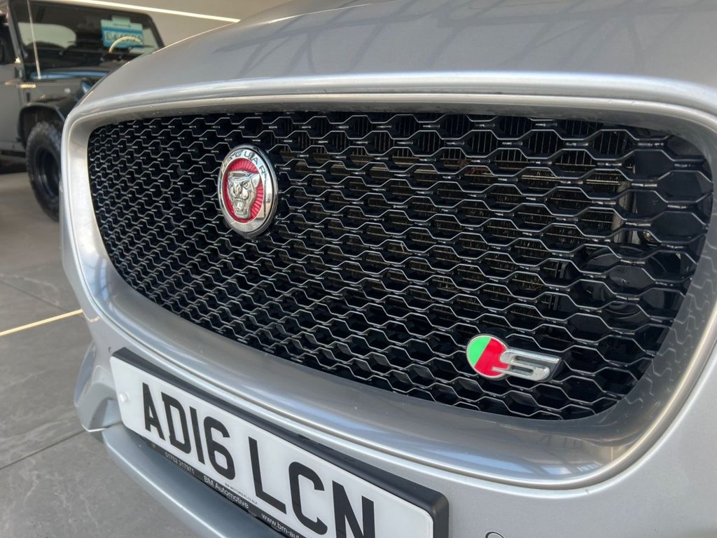 Used Jaguar F-Pace 2016 for sale - 77483397: Photo 23