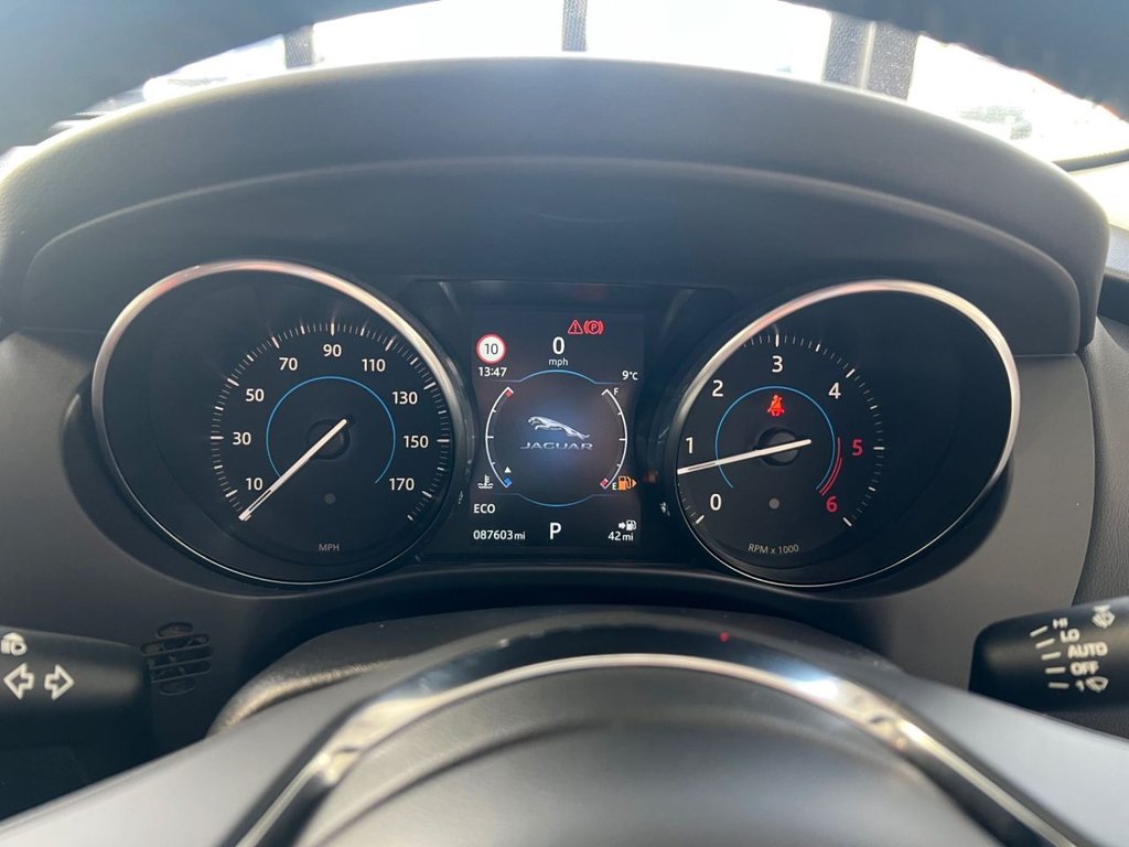 Used Jaguar F-Pace 2016 for sale - 77483397: Photo 35