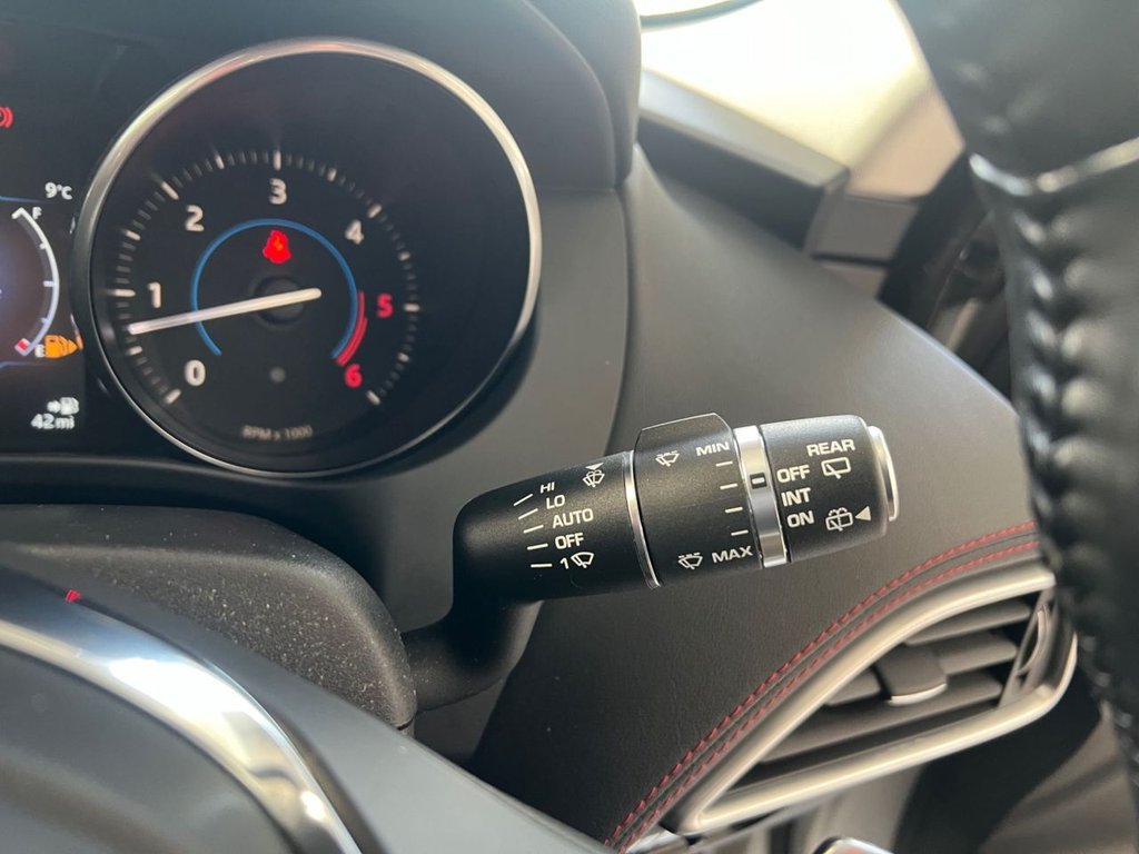 Used Jaguar F-Pace 2016 for sale - 77483397: Photo 38