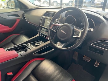 Used Jaguar F-Pace 2016 for sale - 77483397: Photo