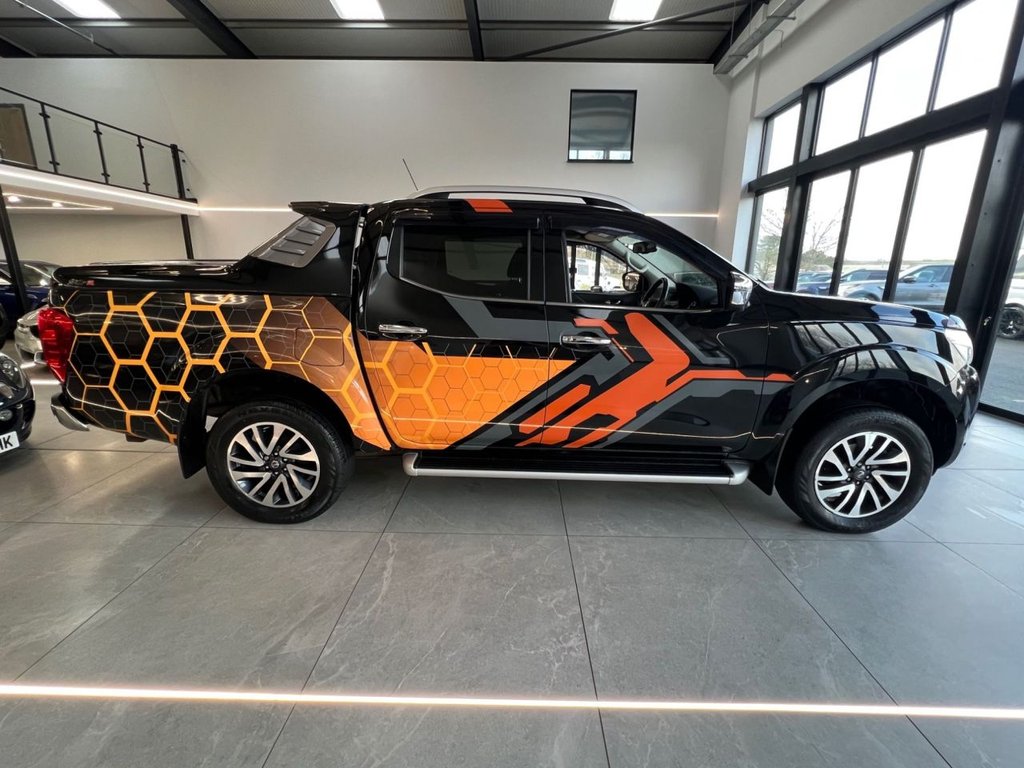 Used Nissan Navara 2019 for sale - 77302428: Photo 2