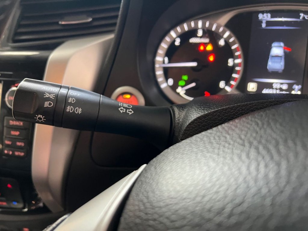 Used Nissan Navara 2019 for sale - 77302428: Photo 33