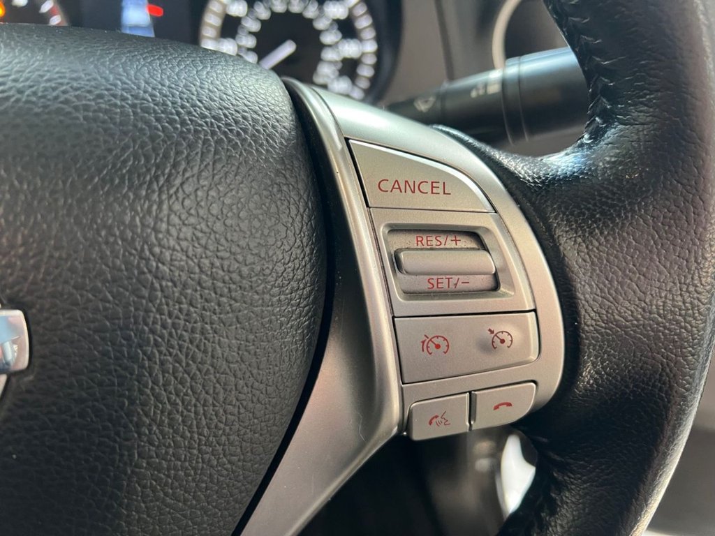 Used Nissan Navara 2019 for sale - 77302428: Photo 35