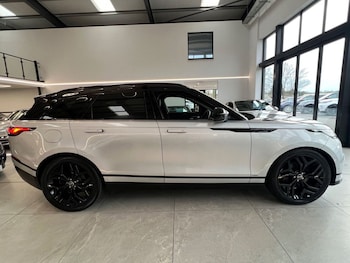 Used Land Rover Range Rover Velar 2018 for sale - 76985799: Photo