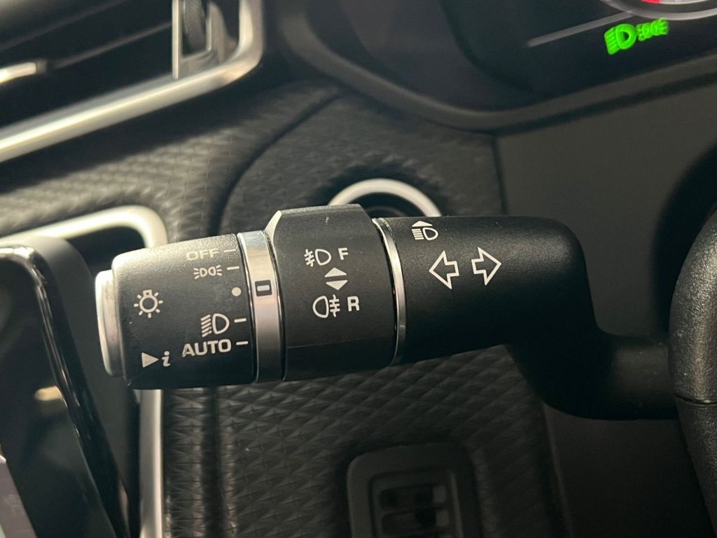 Used Land Rover Range Rover Velar 2018 for sale - 76985799: Photo 33