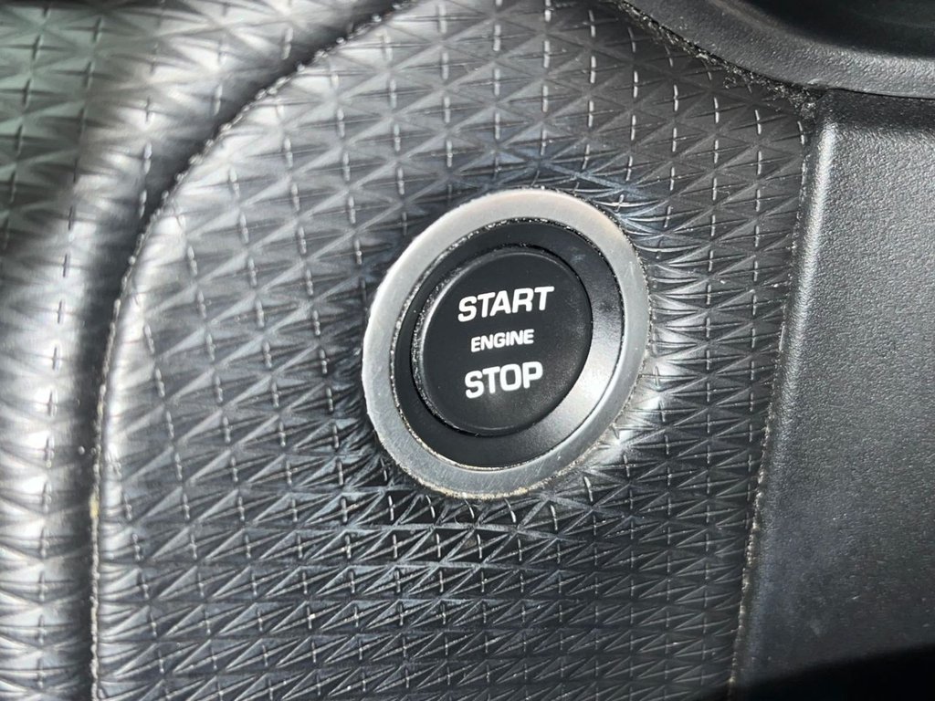 Used Land Rover Range Rover Velar 2018 for sale - 76985799: Photo 37