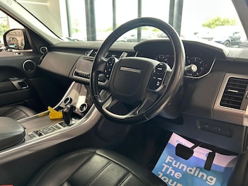 Used Land Rover Range Rover Sport 2018 for sale - 79089446: Photo