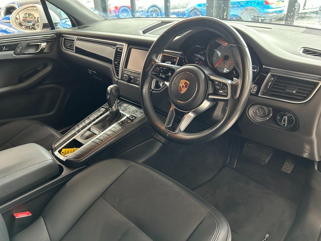 Used Porsche Macan 2014 for sale - 78044125: Photo 3