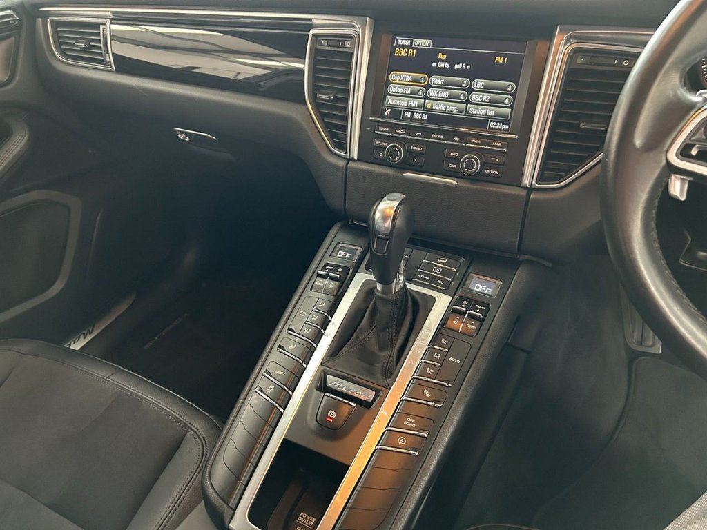 Used Porsche Macan 2014 for sale - 78044125: Photo 38