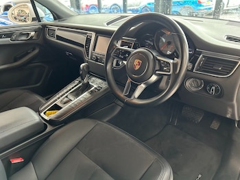 Used Porsche Macan 2014 for sale - 78044125: Photo