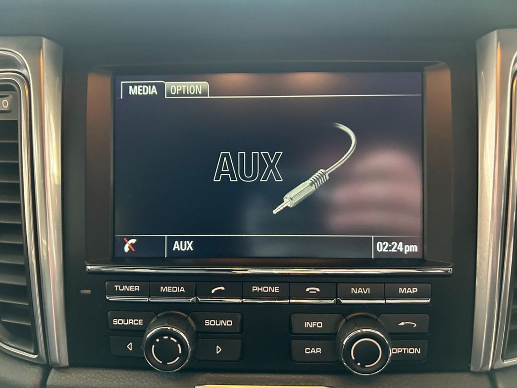 Used Porsche Macan 2014 for sale - 78044125: Photo 44