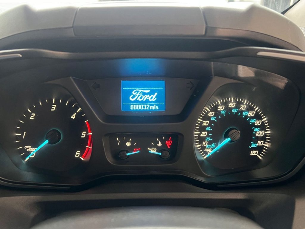Used Ford Transit Custom 2018 for sale - 76105995: Photo 31