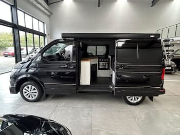 Used Volkswagen Transporter 2019 for sale - 79804801: Photo