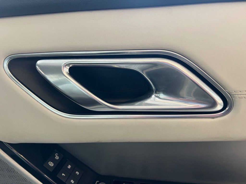 Used Land Rover Range Rover Velar 2018 for sale - 77059612: Photo 30
