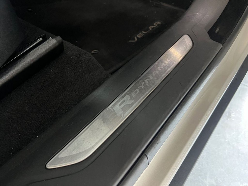 Used Land Rover Range Rover Velar 2018 for sale - 77059612: Photo 32