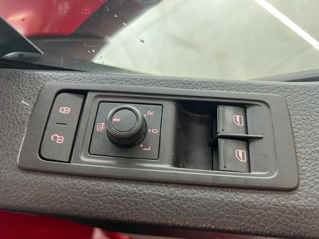 Used Volkswagen Transporter 2016 for sale - 76740314: Photo 23