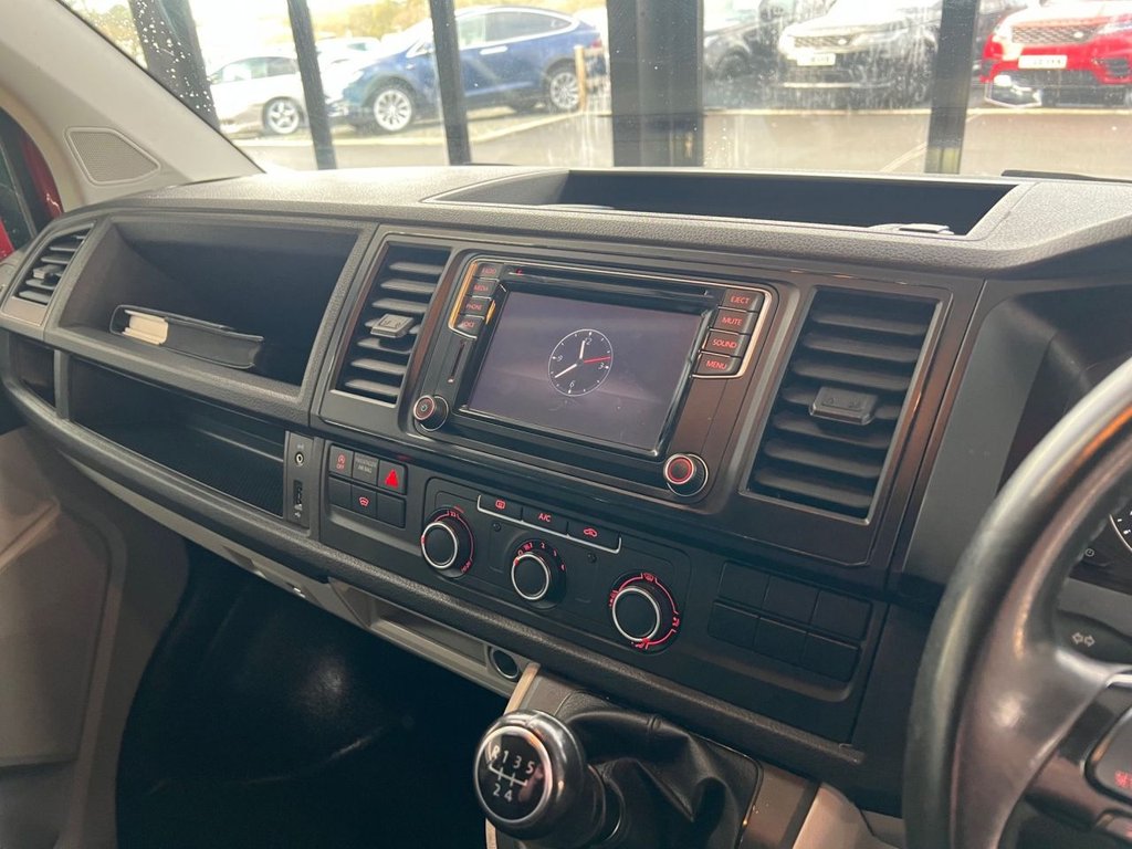 Used Volkswagen Transporter 2016 for sale - 76740314: Photo 28