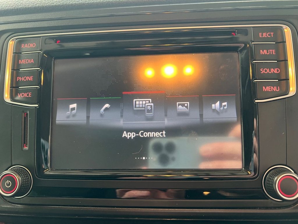 Used Volkswagen Transporter 2016 for sale - 76740314: Photo 33