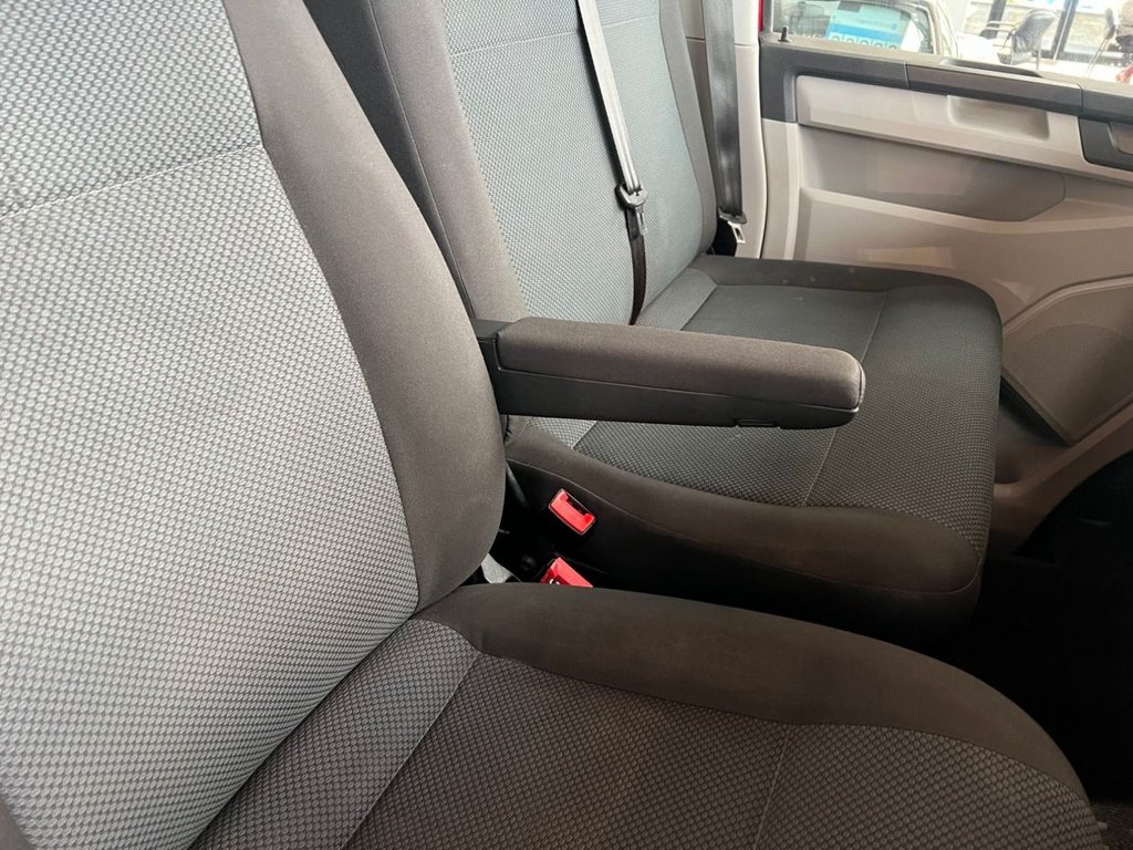 Used Volkswagen Transporter 2016 for sale - 76740314: Photo 49