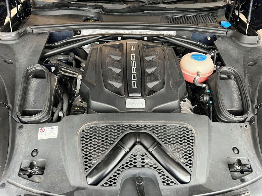 Used Porsche Macan 2014 for sale - 77507011: Photo 23