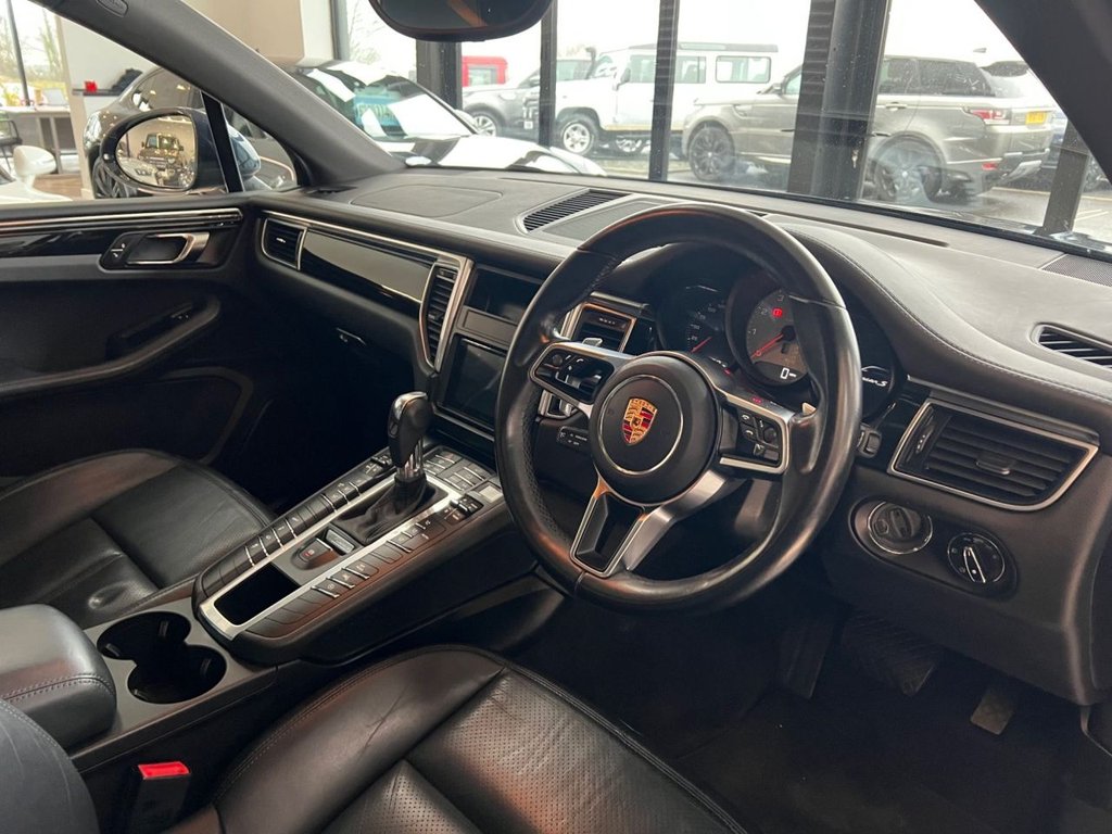 Used Porsche Macan 2014 for sale - 77507011: Photo 3