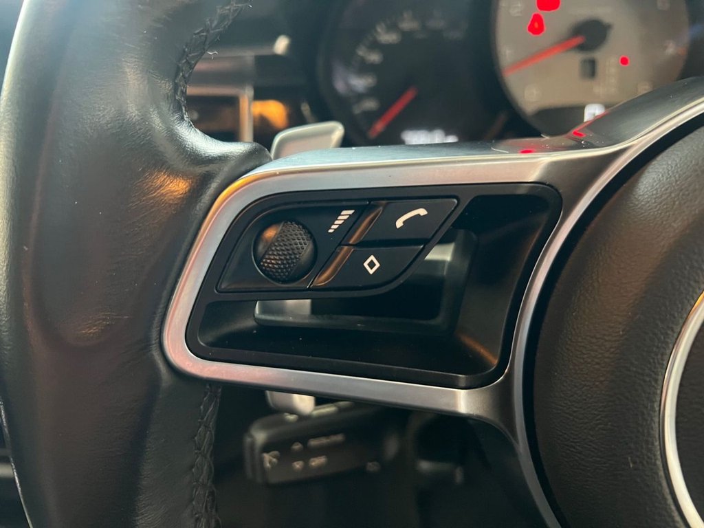 Used Porsche Macan 2014 for sale - 77507011: Photo 34