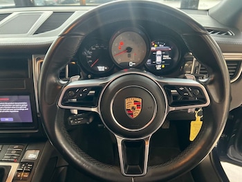 Used Porsche Macan 2014 for sale - 77507011: Photo
