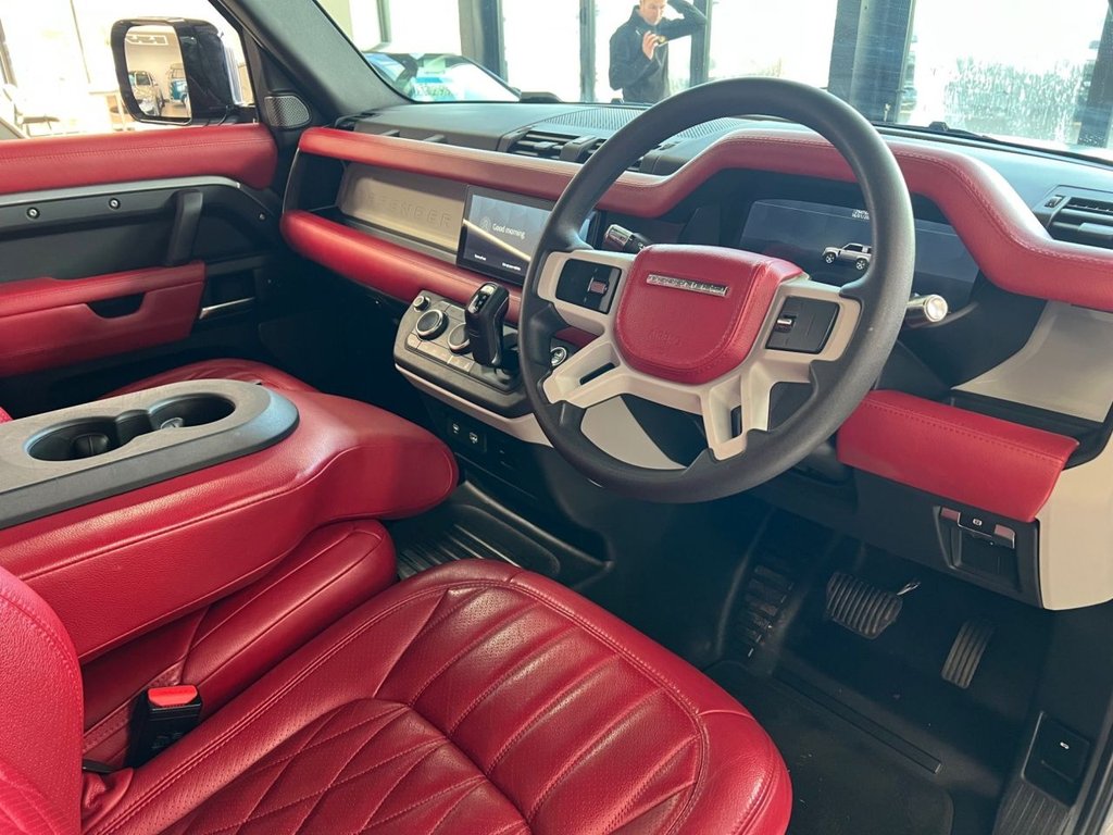 Used Land Rover Defender 2021 for sale - 77227569: Photo 3