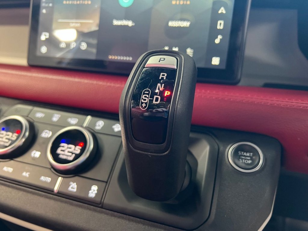 Used Land Rover Defender 2021 for sale - 77227569: Photo 50