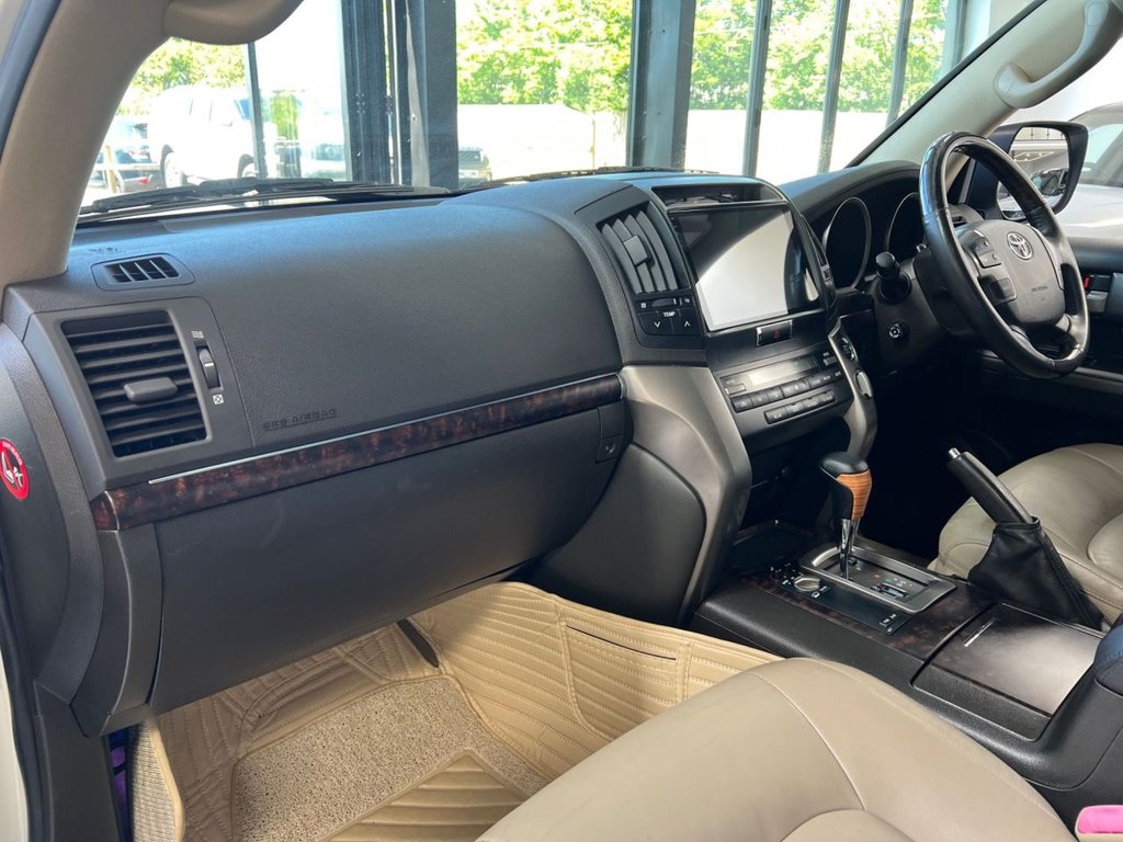 Used Toyota Land Cruiser 2022 for sale - 77669072: Photo 47