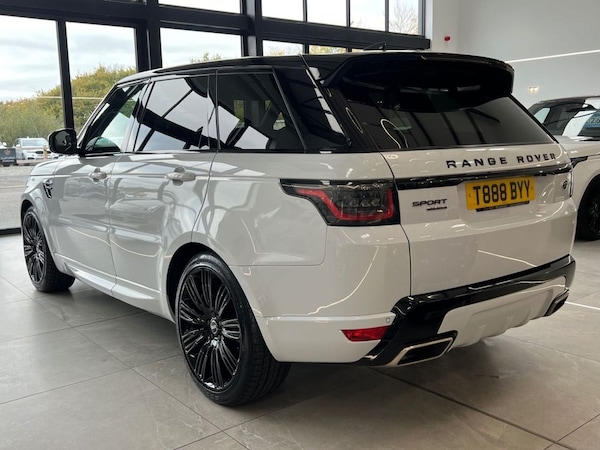 Used Land Rover Range Rover Sport 2018 for sale - 76291084: Photo 11