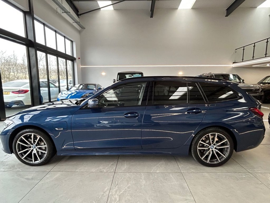 Used BMW 3 Series 2021 for sale - 77608901: Photo 18