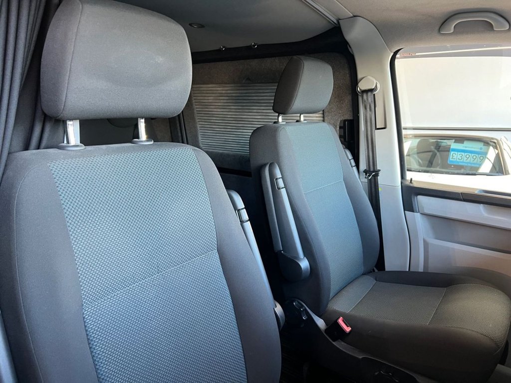 Used Volkswagen Transporter 2017 for sale - 76698526: Photo 31