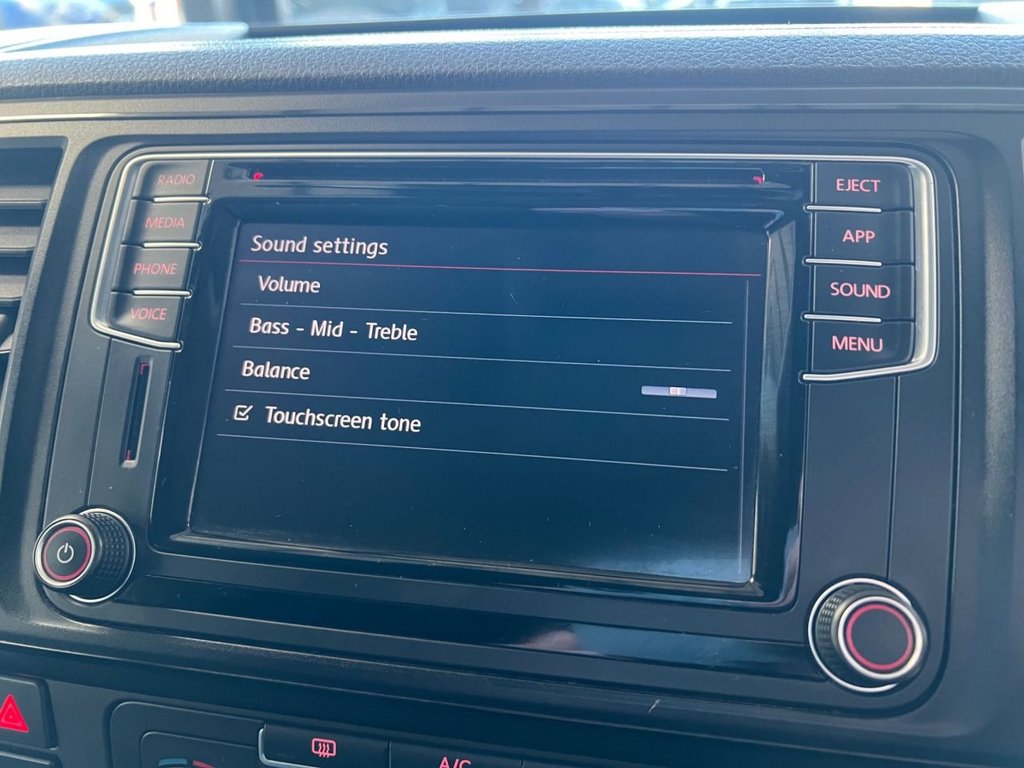 Used Volkswagen Transporter 2017 for sale - 76698526: Photo 47