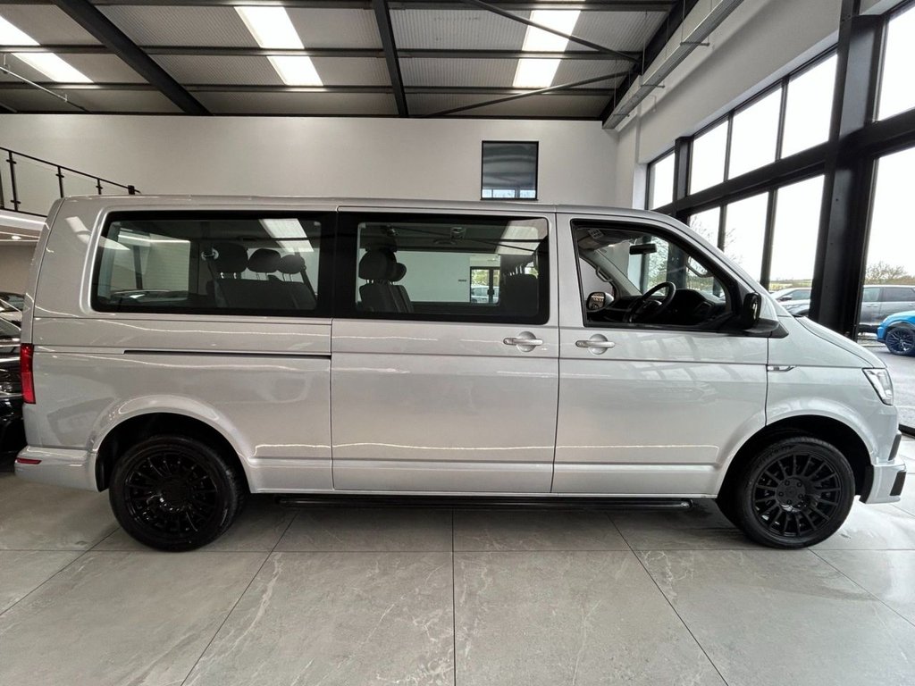 Used Volkswagen Transporter Shuttle 2018 for sale - 78044176: Photo 2