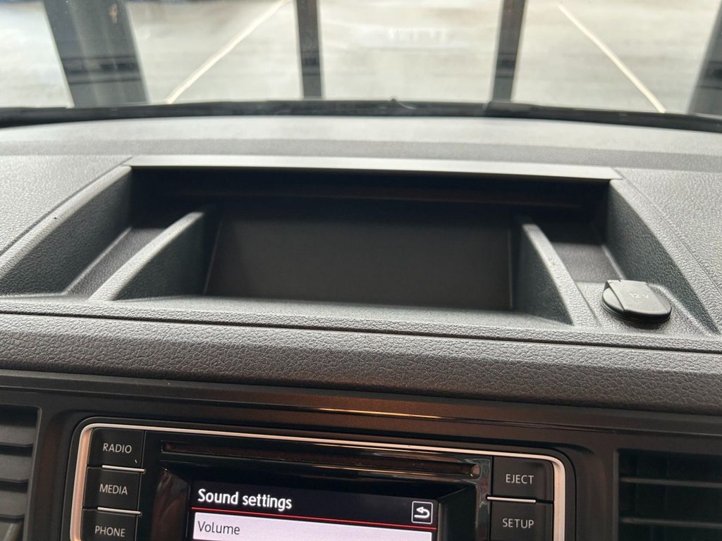 Used Volkswagen Transporter Shuttle 2018 for sale - 78044176: Photo 38